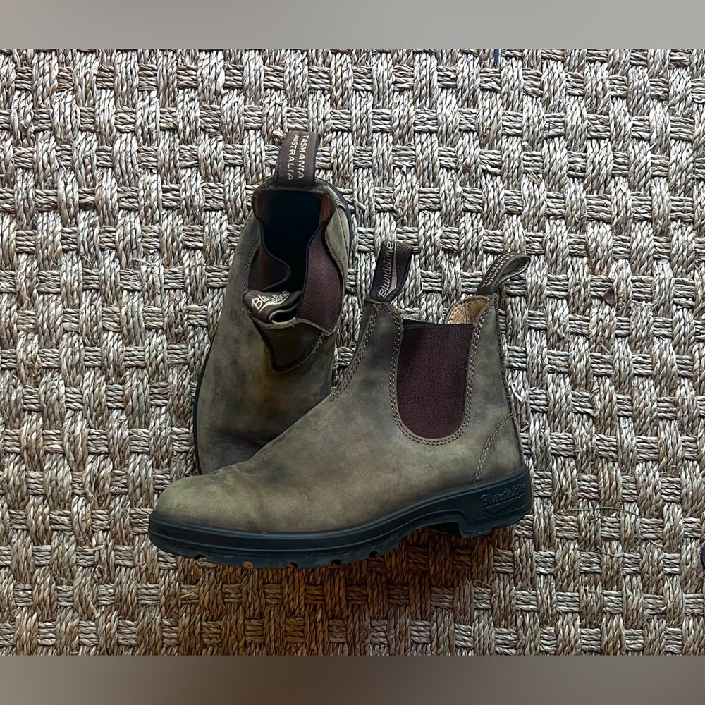 Blundstone #585 Chelsea Boots - Rustic Brown